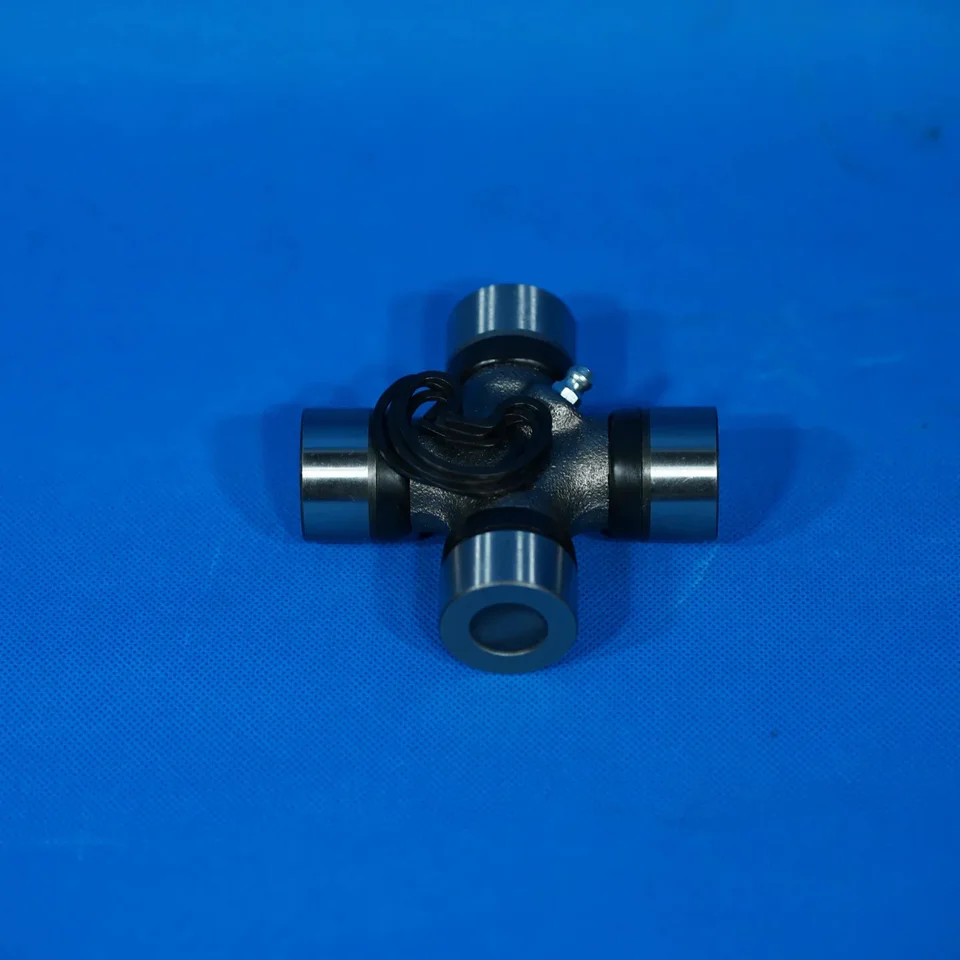 Jual Universal Cross Joint Kopel Driveshaft Propeller untuk Hummer H3T GMT355 3.7L 3653cc I5 DOHC LLR Harga Murah Original